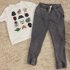 Boys size S outfit - Star Wars T-Shirt and Grey Joggers